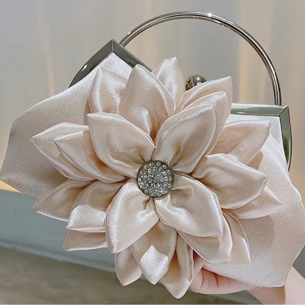 Cream Floral Handbag